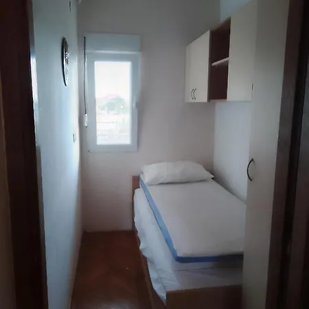 Miro Apartment